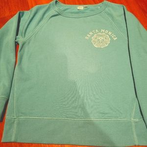 Gap sweatshirt, size medium